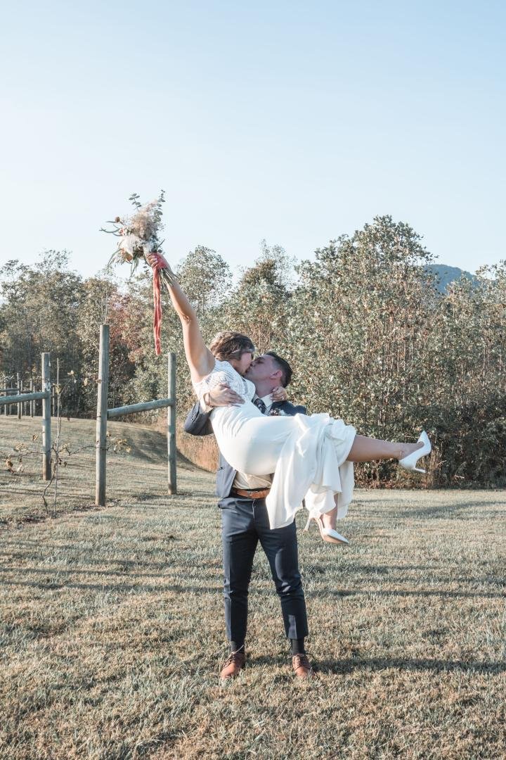 JandGwedding288.jpg